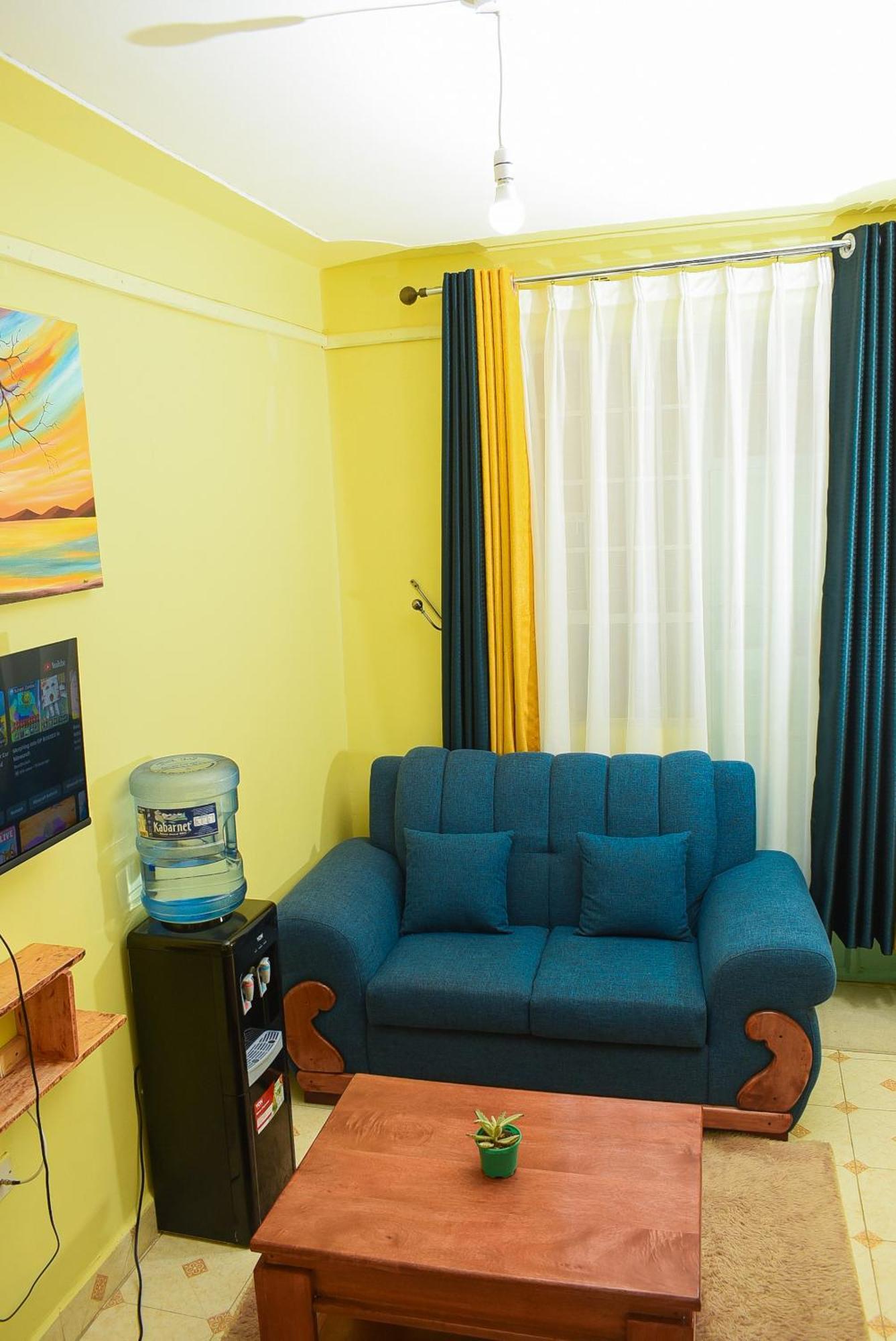 Nelly Fully Furnished Studios Naivasha Habitación foto